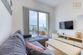 Cosy 1BR penthouse with Private Terrace in Gzira by 360 Estates